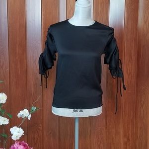 H&M Black Ruffled Sleeve Blouse